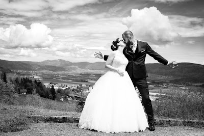 Nicolas M photographe (mariages, grossesses, bébés, familles)