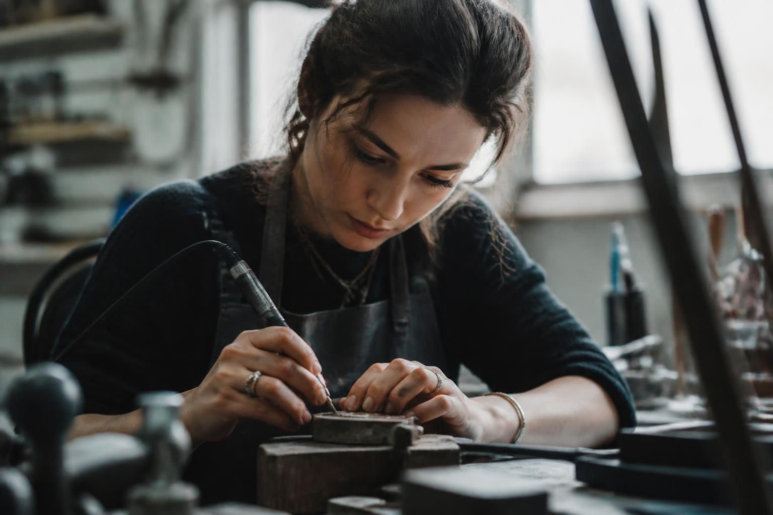 découvrez comment ces femmes photographes innovantes transforment notre perception du monde à travers leur regard unique et inspirant.