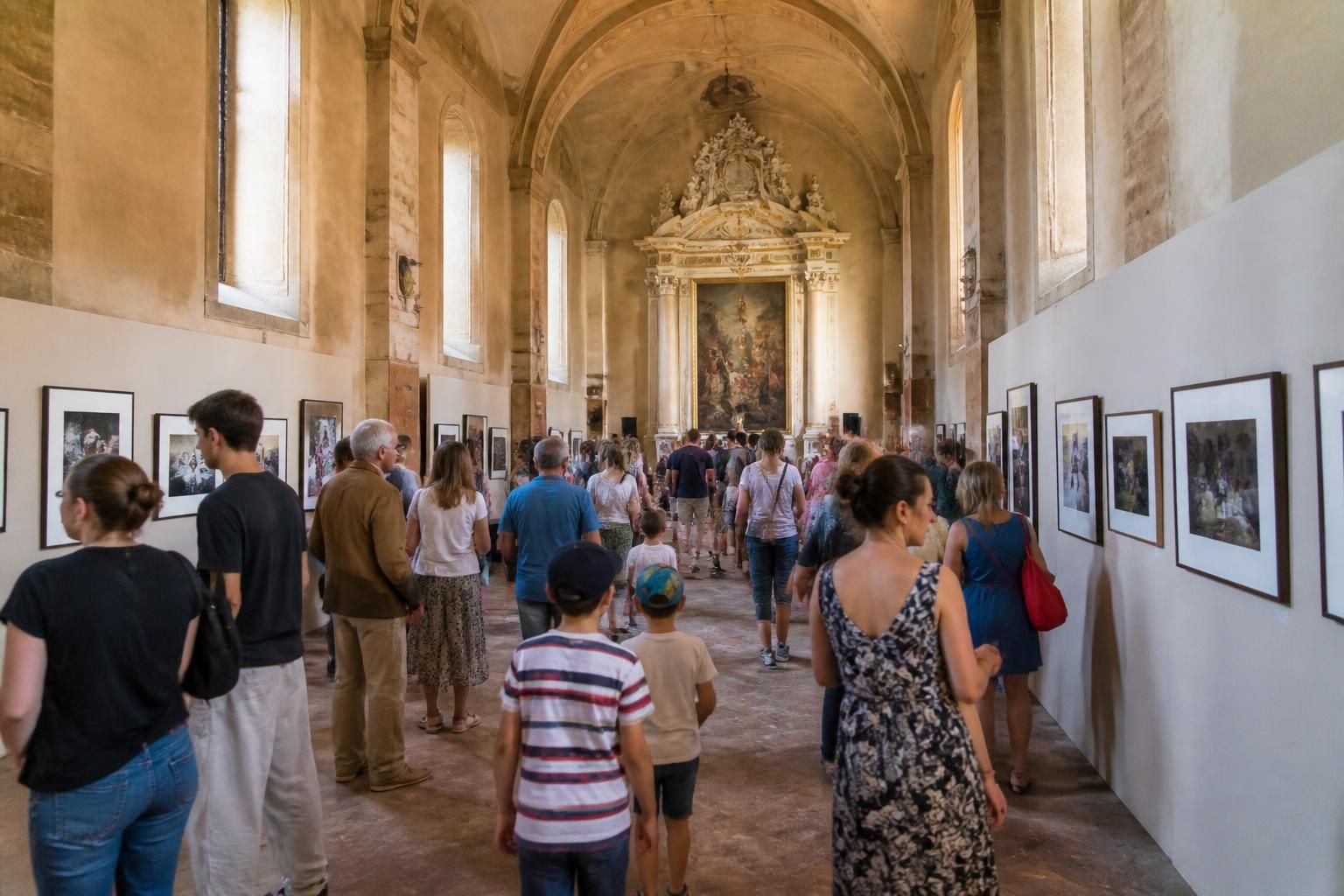 découvrez l'ouverture officielle du 2e festival de la photographie à sorèze, un événement incontournable pour les passionnés d'art et d'images.